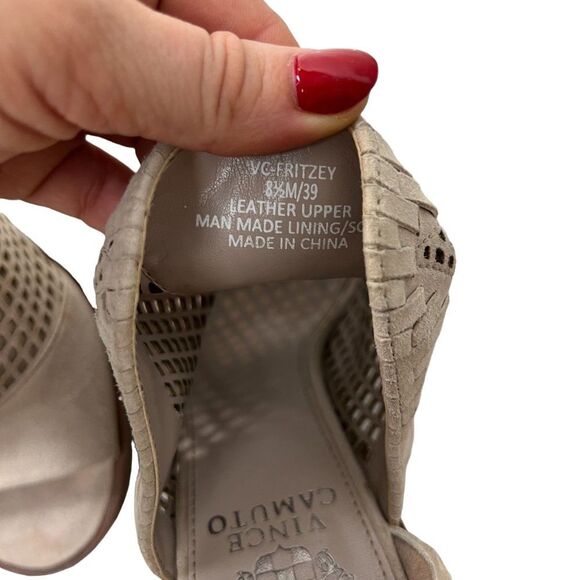 Vince Camuto Pink Suede Booties- size 8.5 - Picture 3 of 6